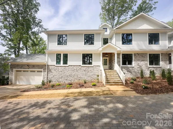 4304 Tangle Dr, Charlotte, NC 28211