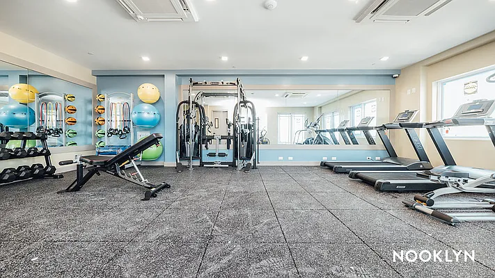 Rented by Nooklyn NYC LLC | media 19