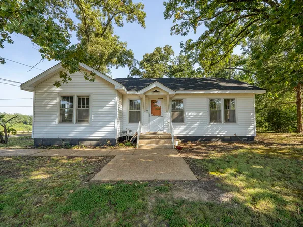 340 Oak St, Savannah, TN 38372