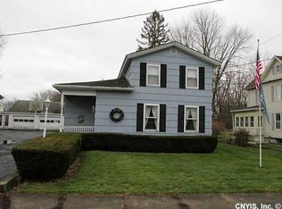 28 W Wright Ave, Waterloo, NY 13165