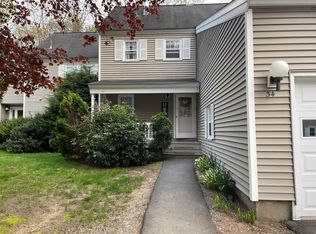 34 Winterwood Dr, Londonderry, NH 03053