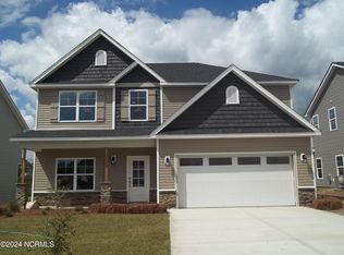 1019 Terraces Ln, Hampstead, NC 28443