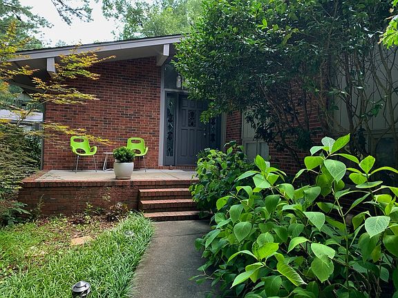 Main entrance with keyless entry_2nd floor access