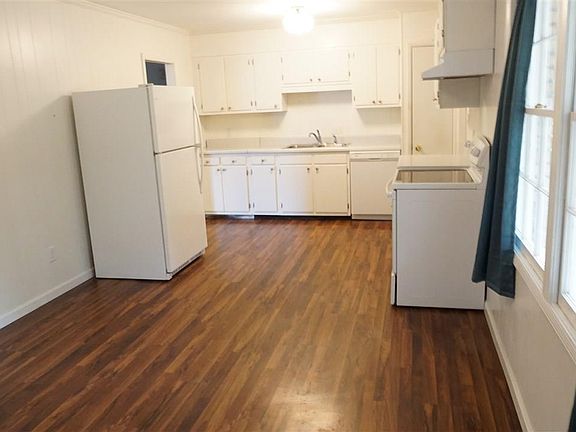 4th image of 7915 La Nain Dr
