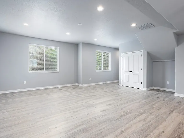 1264 Lincoln Ave — Photo 9