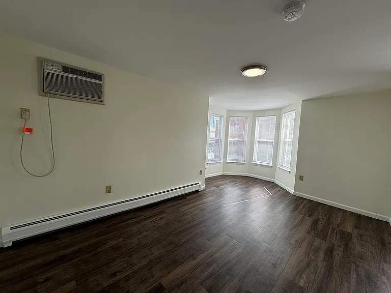 4 Martin St #7 — Photo 16