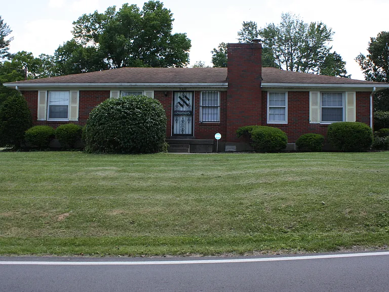 9300 Fern Creek Rd — Photo 1