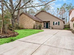 8702 Timber View Dr, Humble, TX 77346