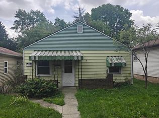 811 E Como Ave, Columbus, OH 43224