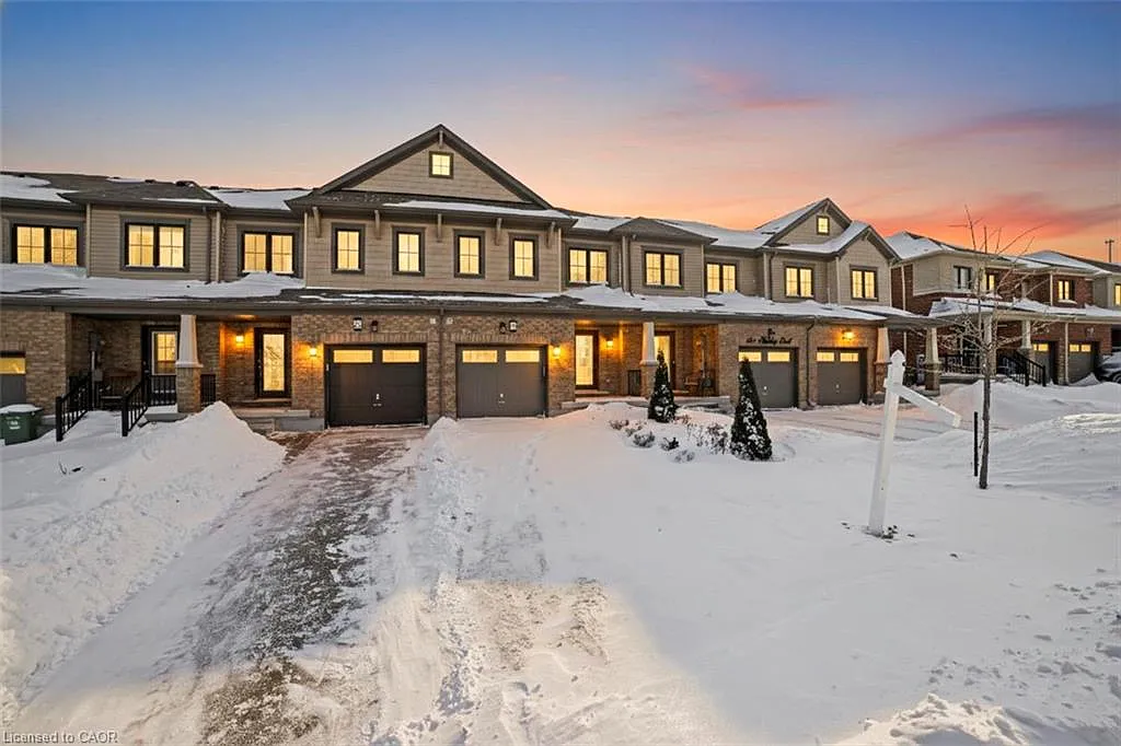 62 Sherway St photo 1