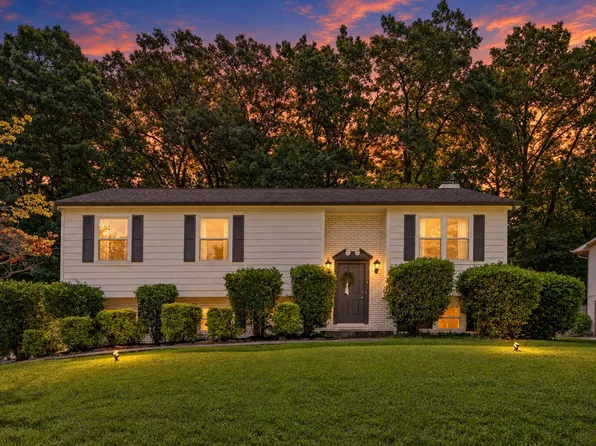 5974 Westmere Dr, Knoxville, TN 37909