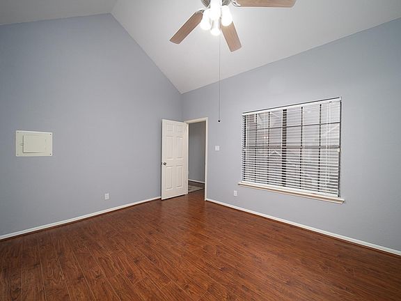3rd image of 2300 Old Spanish Trl APT 2019