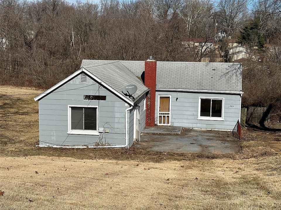 1st image of 2611 Solway Ave