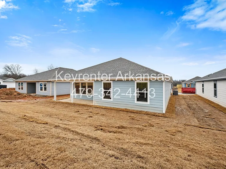1324 Chavis St — Photo 26