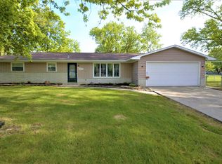 2513 Garden Park Dr, Fort Wayne, IN