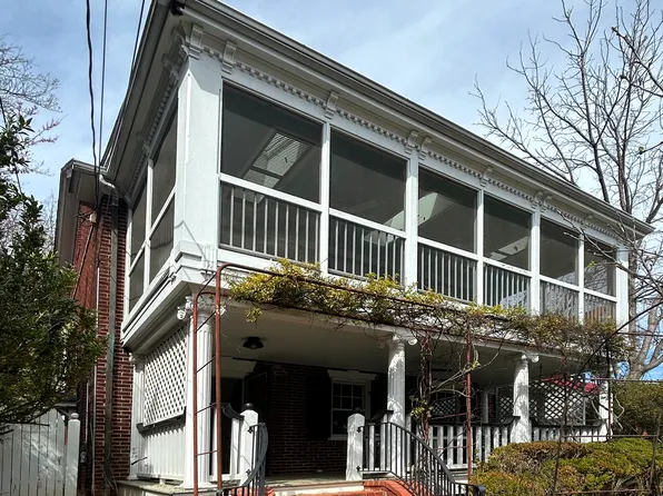 435 3rd St NE, Charlottesville, VA 22902