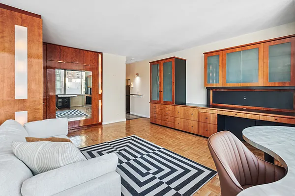 Rented by Douglas Elliman | media 13