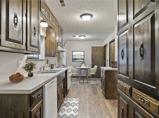 3101 N McDonald Ave, Springdale, AR 72762