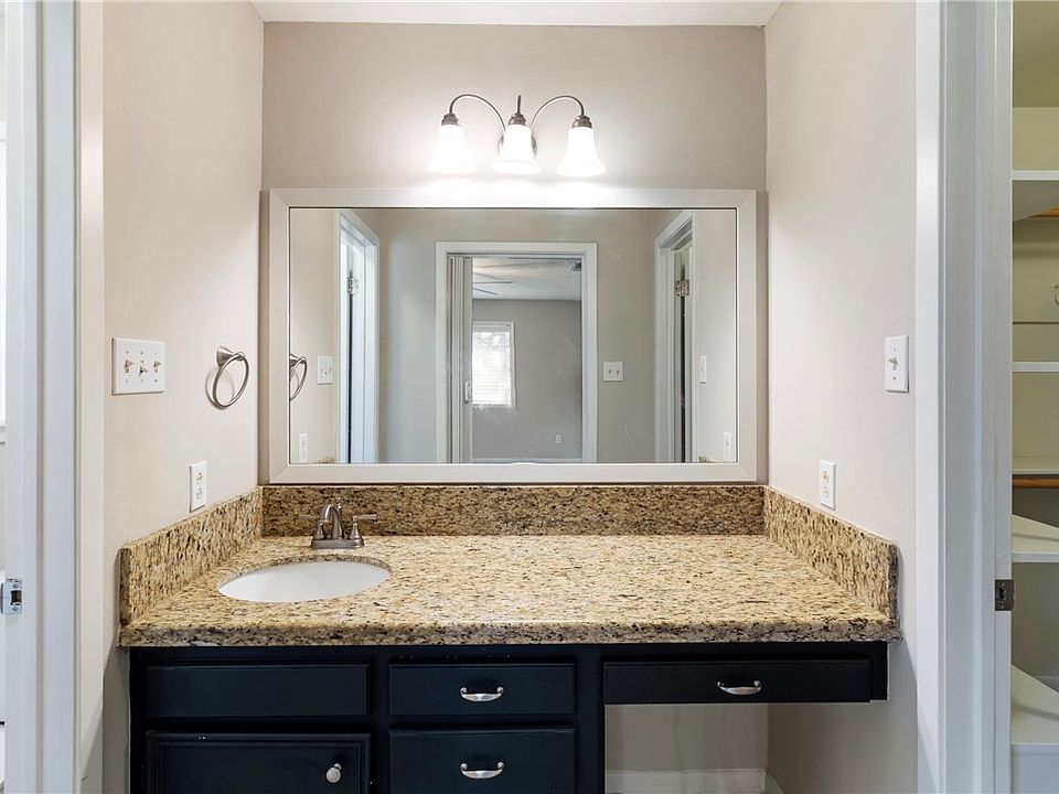 1st image of 2800 Amy Ct #2800