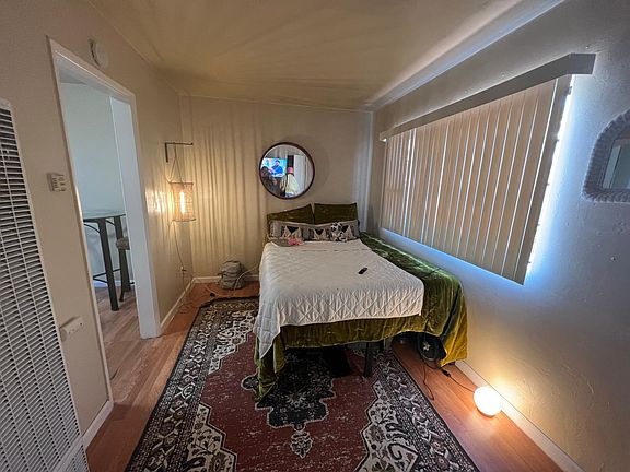 4th image of 2618 Figueroa Blvd #4