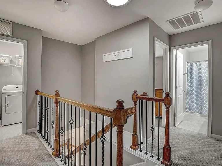 239 Lynchwick Ln — Photo 18