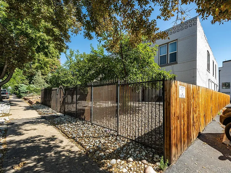 2324 Federal Blvd #A — Photo 21