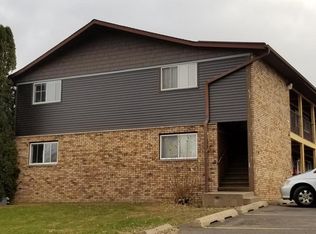 1143 Sunset Ln, Altoona, WI 54720