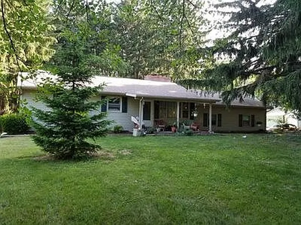 800 W Main St, Grand Ledge, MI 48837
