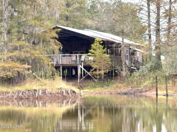 N North Golden Rd, Cottondale, FL 32431