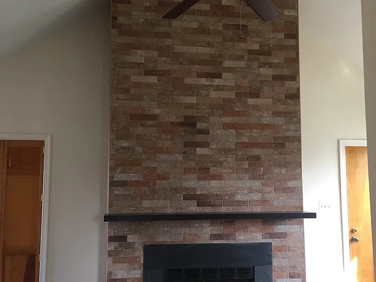 2405 Arlington Blvd — Photo 8
