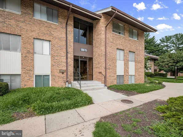 18615 Walkers Choice Rd APT 2, Gaithersburg, MD 20886
