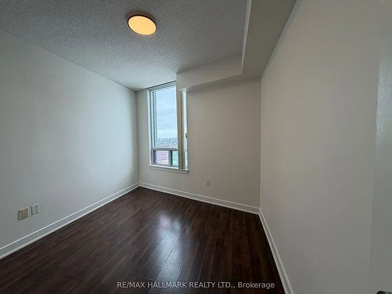 5740 Yonge St #1805 — Photo 21