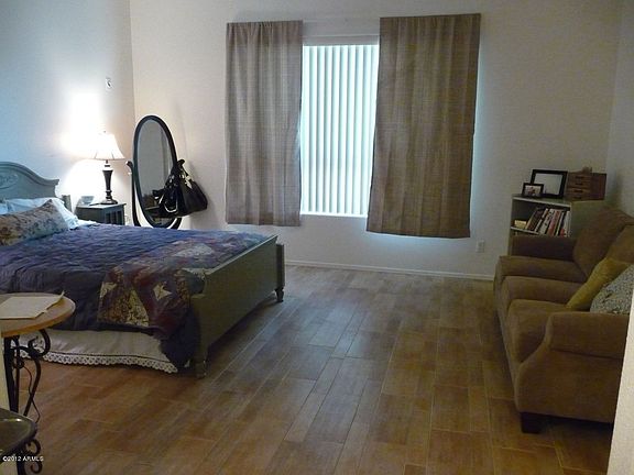 5th image of 3337 E Impala Ave