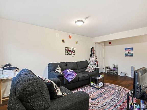 3rd image of 5 S Main St #202