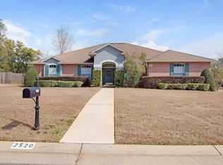 2520 Bowling Green Way, Cantonment, FL 32533