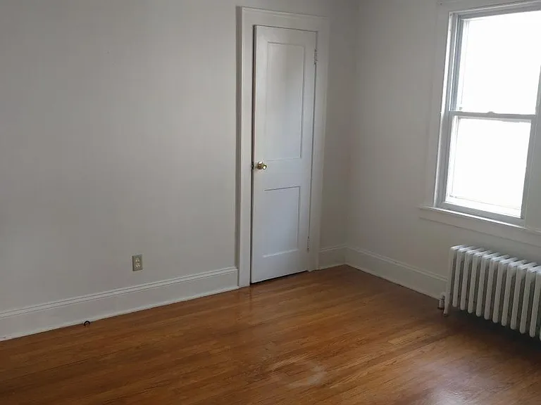 117 Ardmore Rd — Photo 10