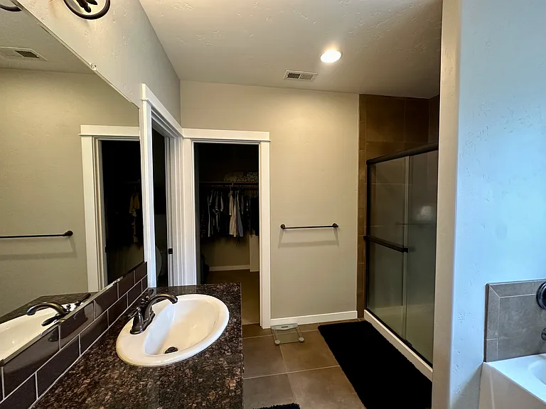 19698 Aspen Meadows Dr — Photo 15