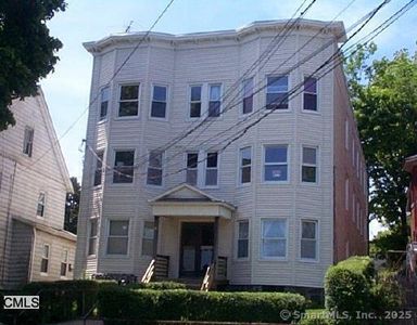 41 Southfield Avenue, Stamford, CT, 06902