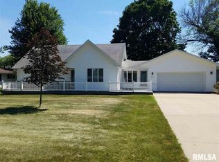 1210 2nd Ave, Fulton, IL 61252