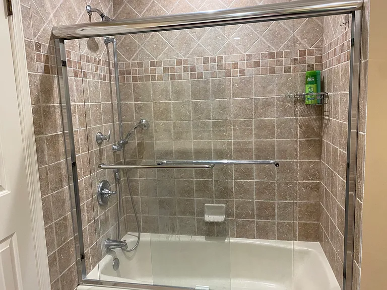 7700 Warfield Rd — Photo 41