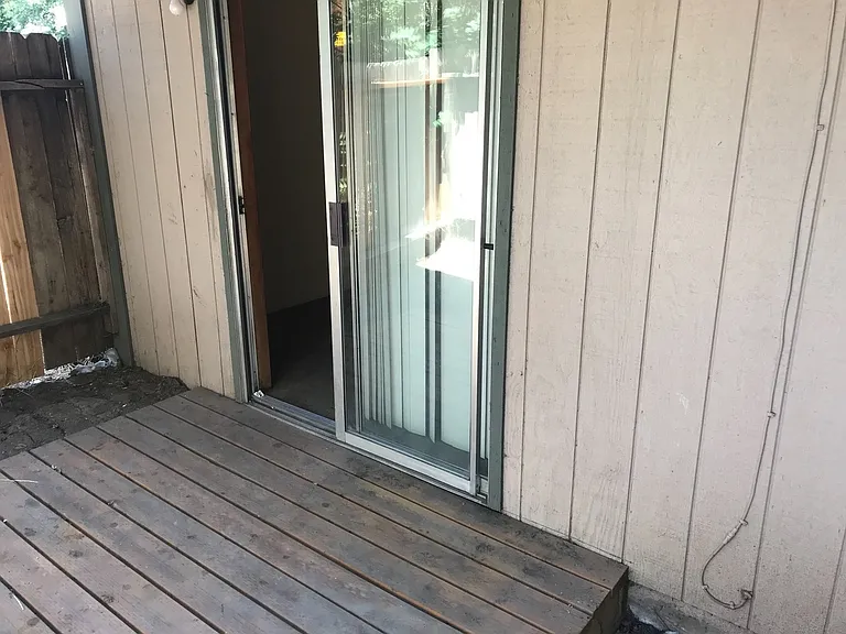 2139 Biehn St #16 — Photo 9