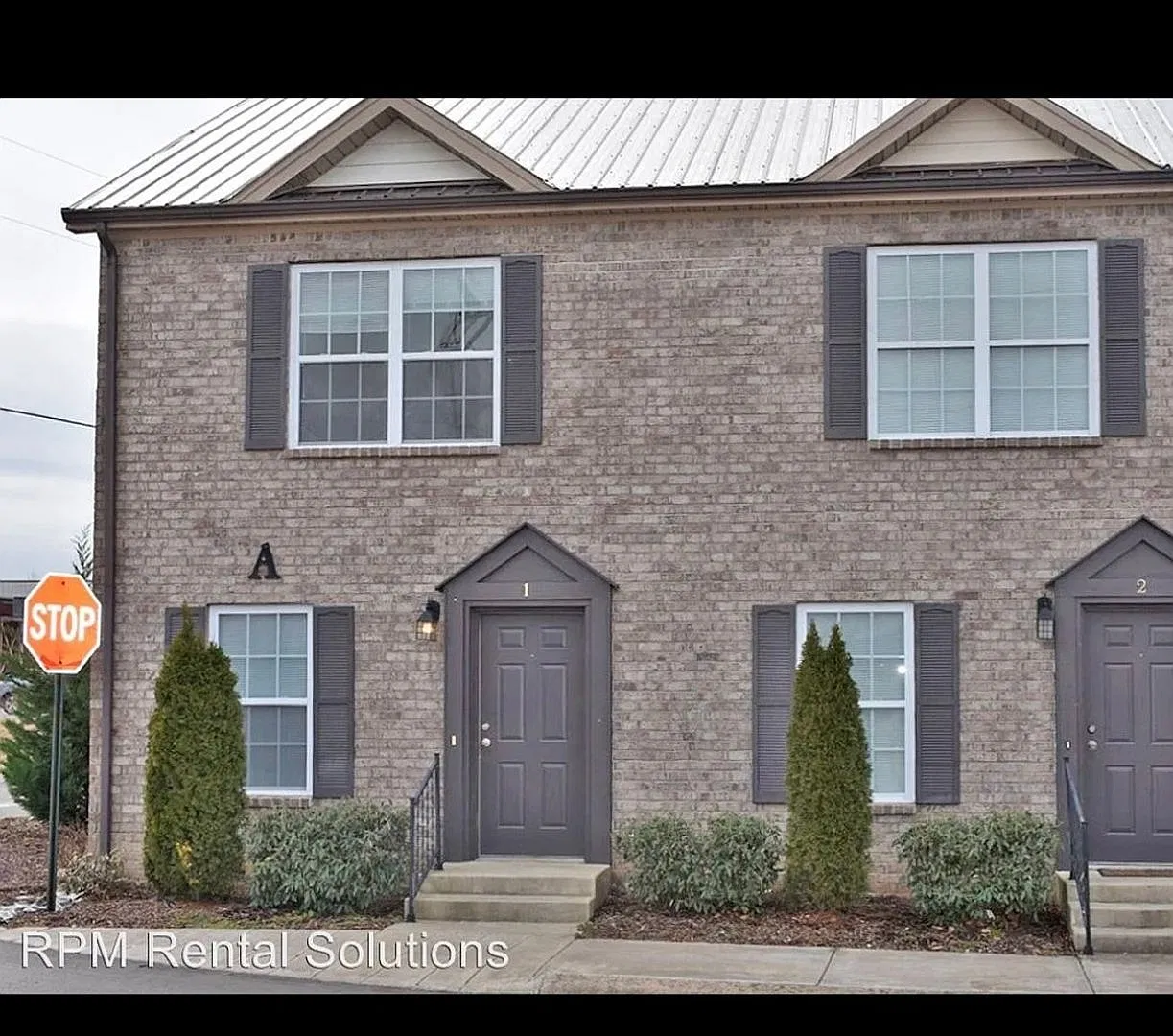 Charming 2BR Townhome in Murfreesboro — Photo 1