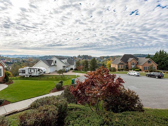 3rd image of 3200 Swiftwater Ct