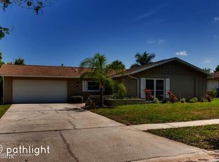 203 Earl St, Tarpon Springs, FL 34689