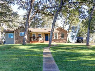 19650 Russell Ln, Cottonwood, CA 96022