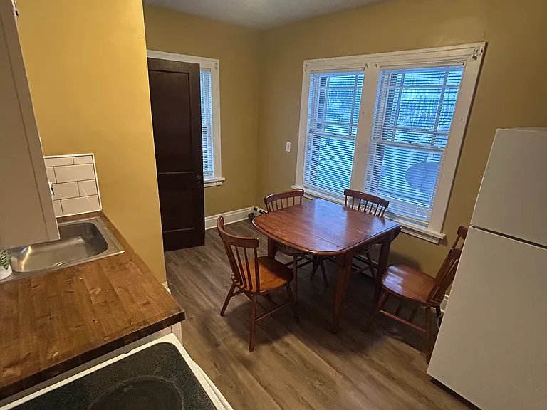 1053 Martin Luther King Jr St SE — Photo 7