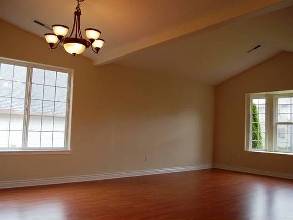 Living & Dining Area