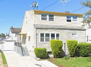 521 N 7th Street, New Hyde Park, NY
