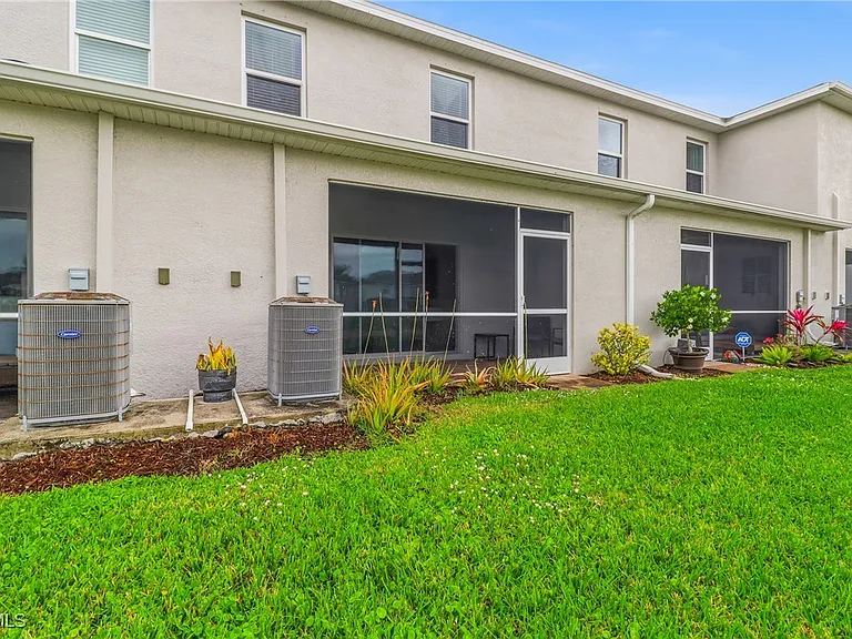 15376 Wildflower Cir — Photo 11