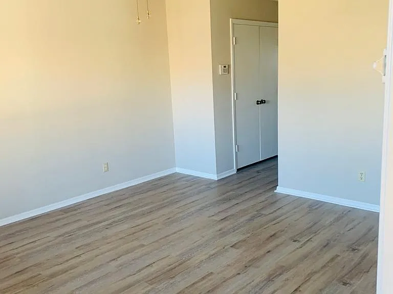 7138 S Darlington Ave — Photo 26